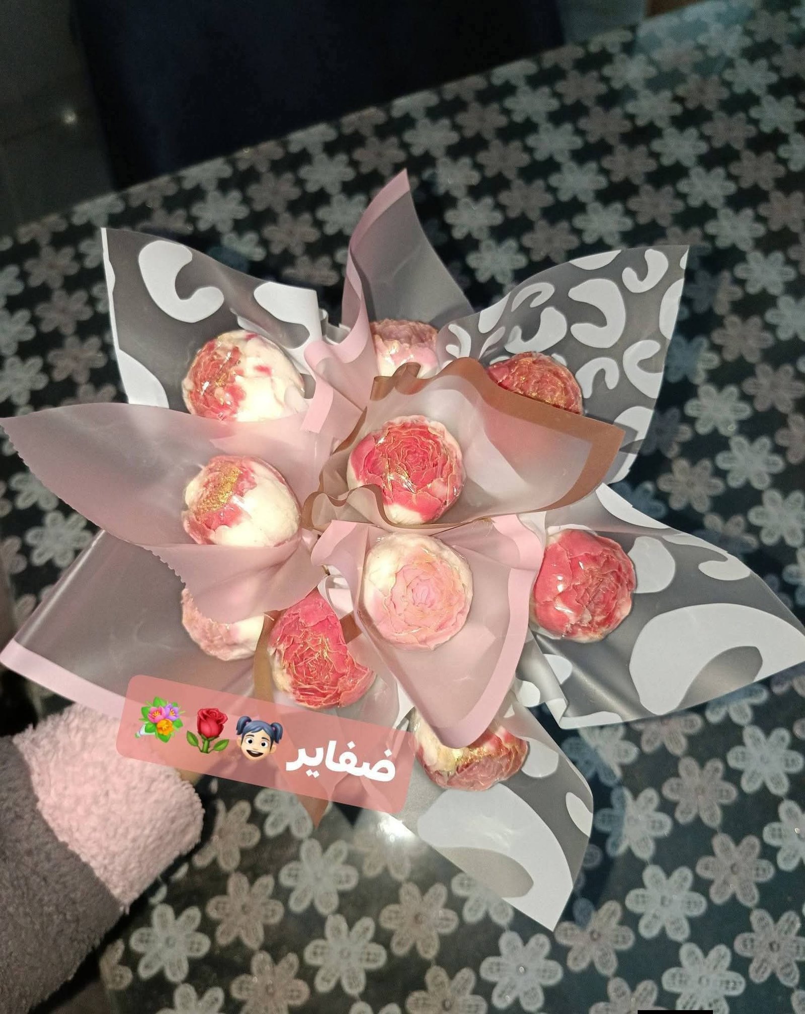 بوكيه ورد شكولاتة